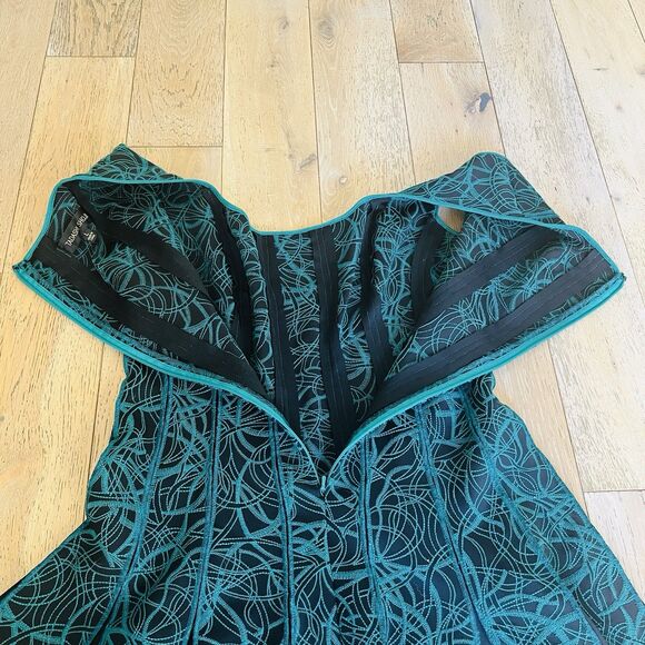 Tadashi Shoji Dress L Green Brocade Fit Flare Cocktail Wedding Guest Elegant - Picture 15 of 15